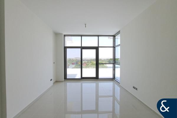1 BR Plus Large Terrace | Rented | Invest